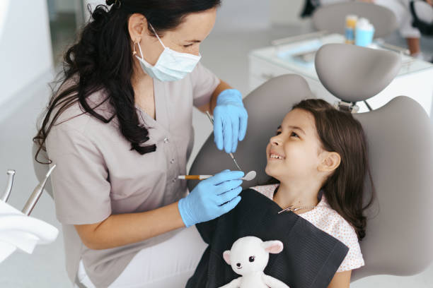  Sandoval, IL Emergency Dentist Pros